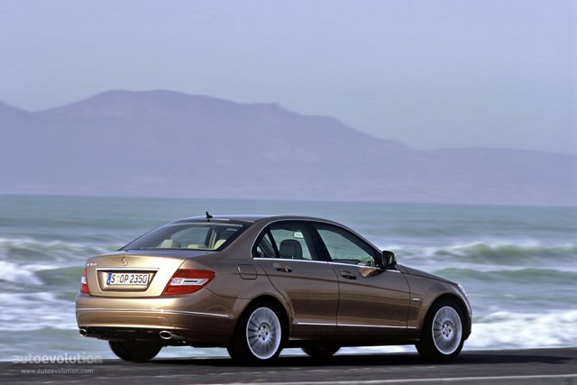 Mercedes Benz C-Klasse And Predecessors photo 10