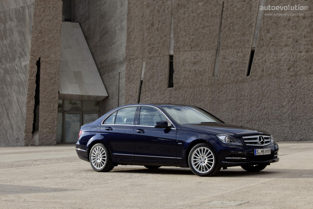 MERCEDES BENZ C-Klasse and predecessors