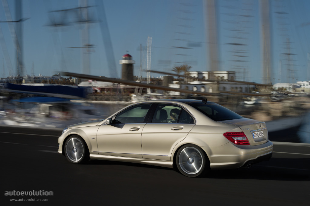 Mercedes Benz C-Klasse And Predecessors photo 11