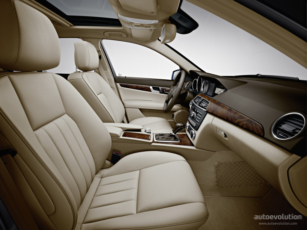 Mercedes Benz C-Klasse And Predecessors photo 20