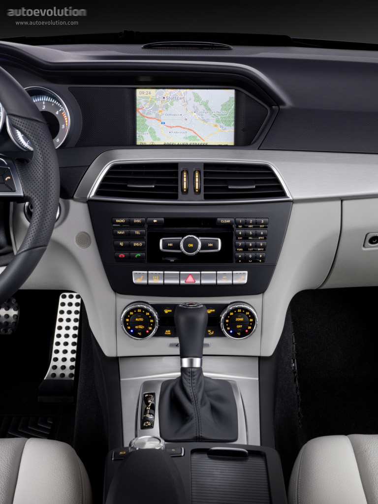 Mercedes Benz C-Klasse And Predecessors photo 23