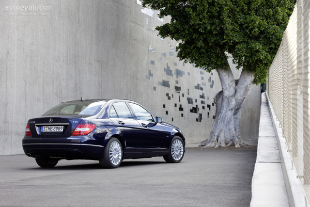 Mercedes Benz C-Klasse And Predecessors photo 3