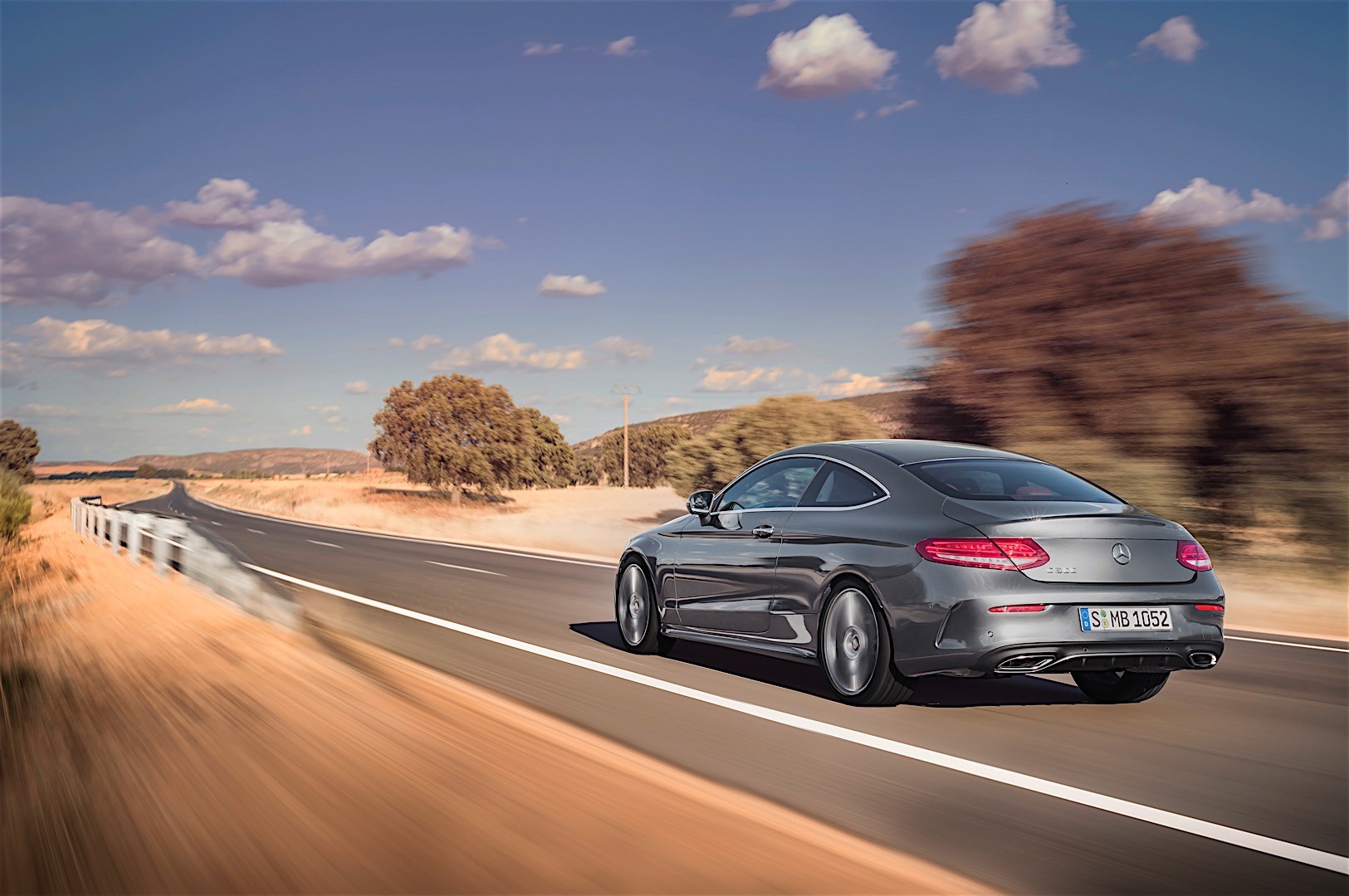 Mercedes Benz C-Klasse Coupe photo 13