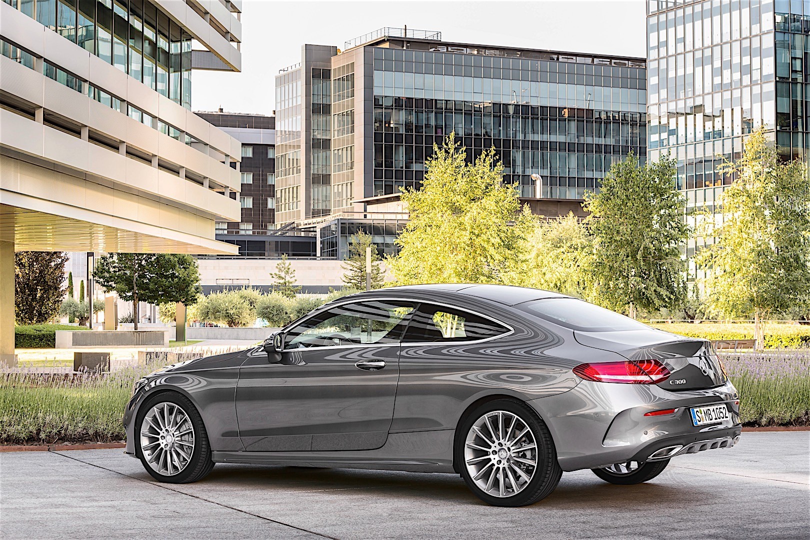 Mercedes Benz C-Klasse Coupe photo 30