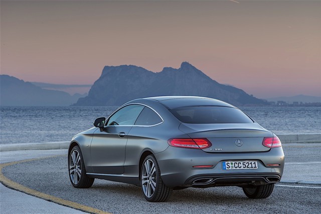 Mercedes Benz C-Klasse Coupe photo 39