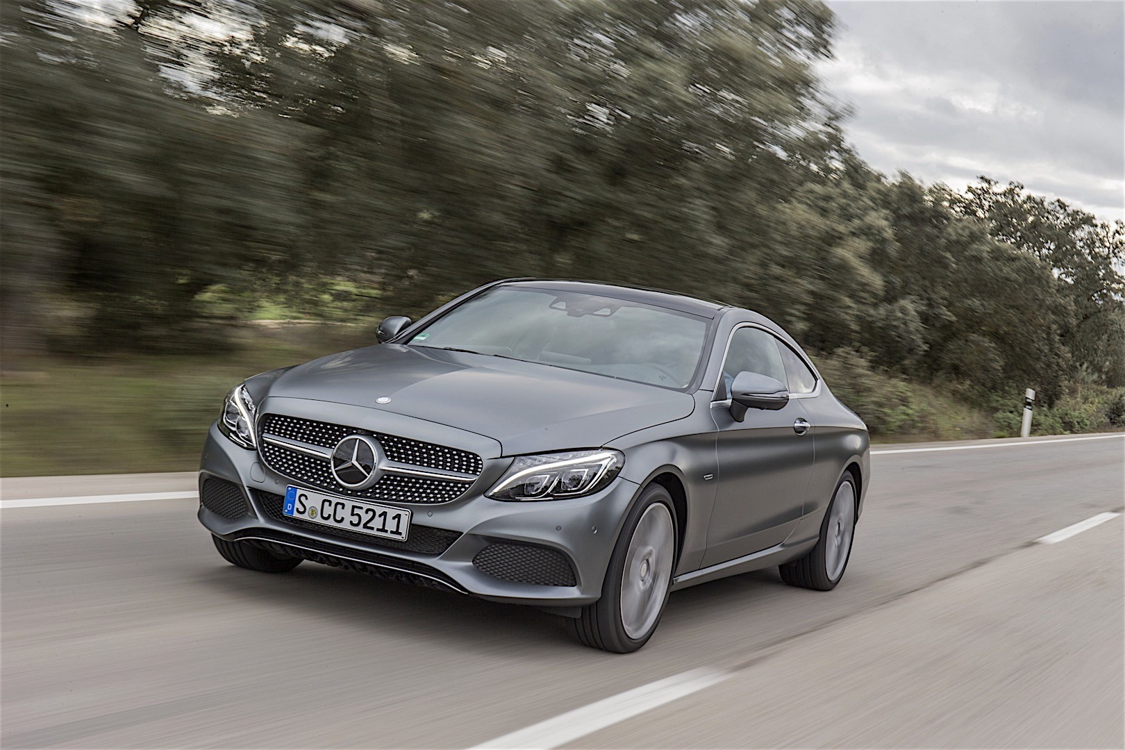 Mercedes Benz C-Klasse Coupe photo 44