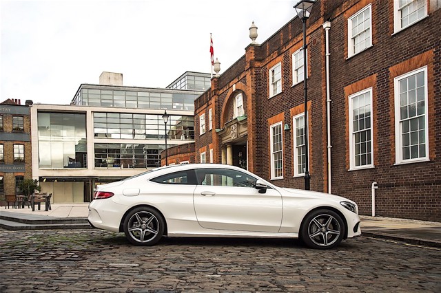 Mercedes Benz C-Klasse Coupe photo 54