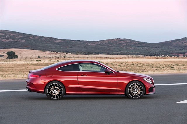 Mercedes Benz C-Klasse Coupe photo 75