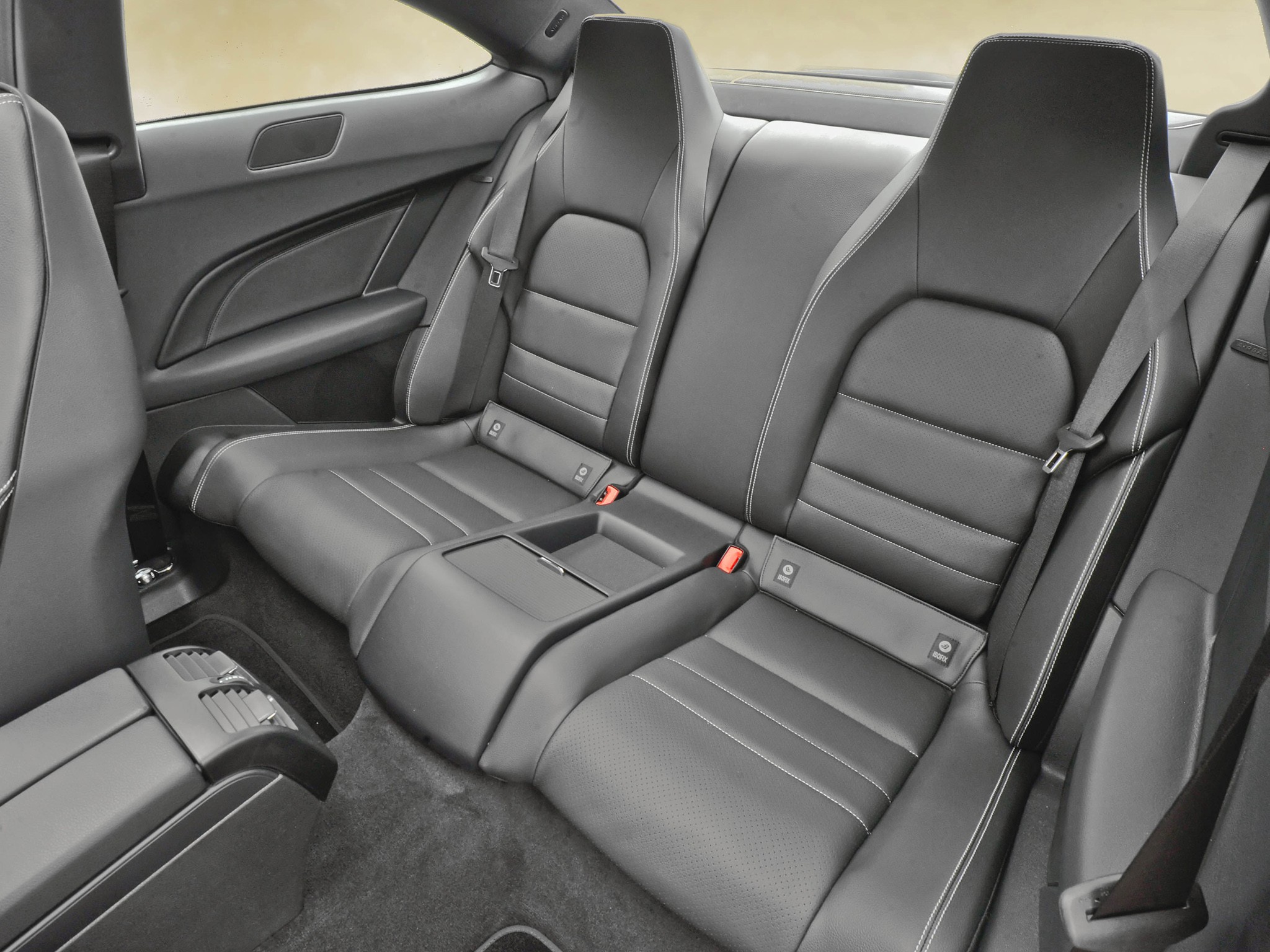 Mercedes Benz C-Klasse Coupe photo 40