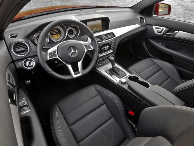 Mercedes Benz C-Klasse Coupe photo 43