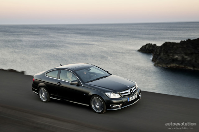 Mercedes Benz C-Klasse Coupe photo 11