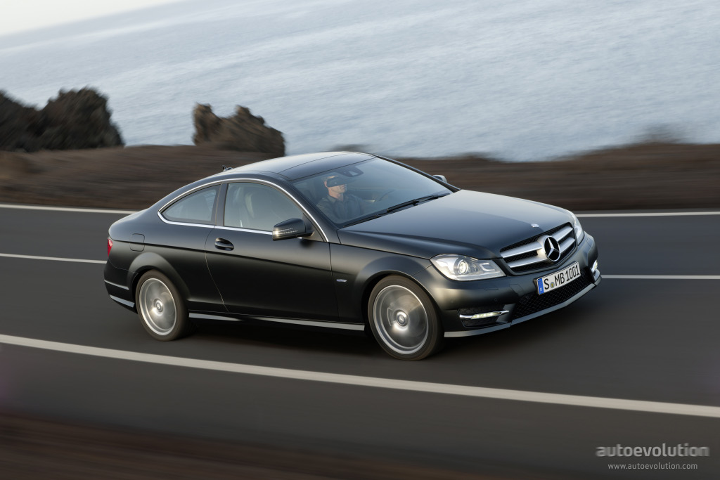 Mercedes Benz C-Klasse Coupe photo 13