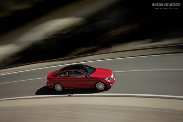Mercedes Benz C-Klasse Coupe photo 18