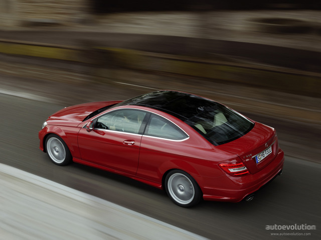 Mercedes Benz C-Klasse Coupe photo 23