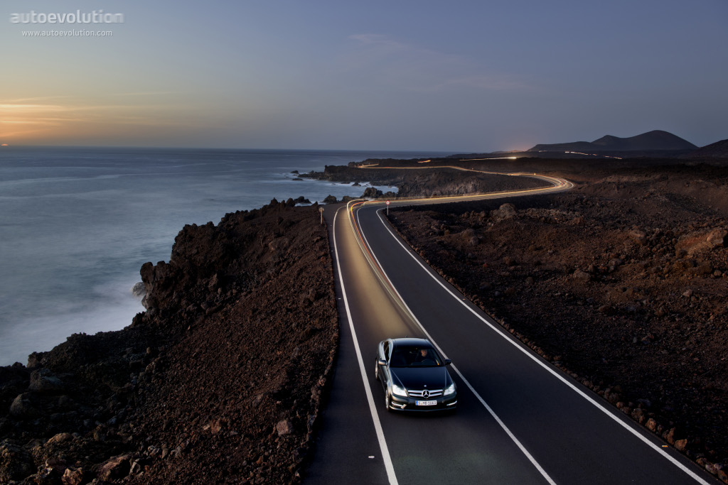 Mercedes Benz C-Klasse Coupe photo 27