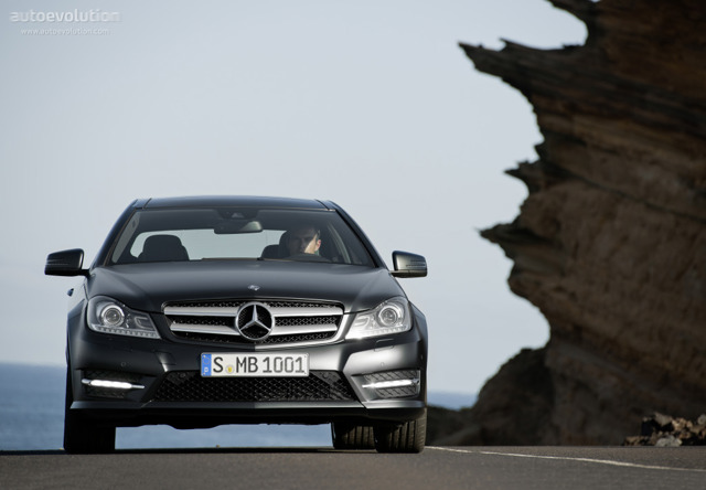 Mercedes Benz C-Klasse Coupe photo 4