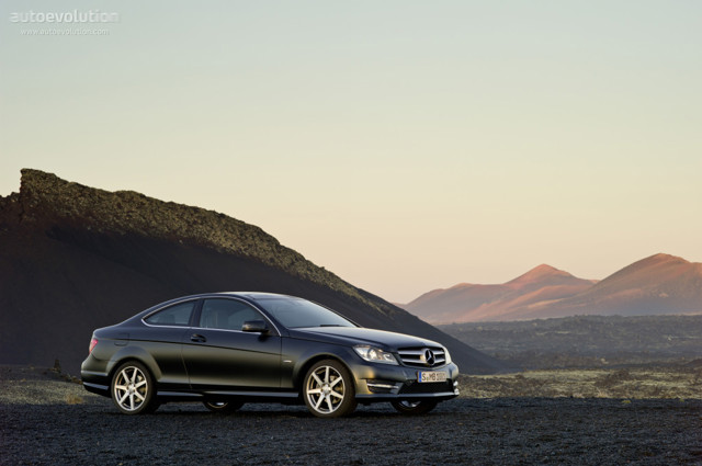 Mercedes Benz C-Klasse Coupe photo 9