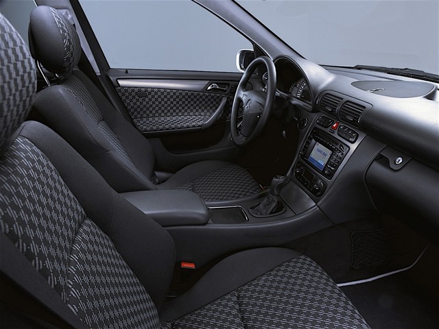Mercedes Benz C-Klasse Sportcoupe/Clc Foto 72