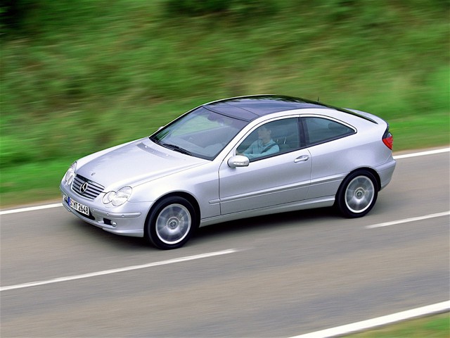 Mercedes Benz C-Klasse Sportcoupe/Clc Foto 14