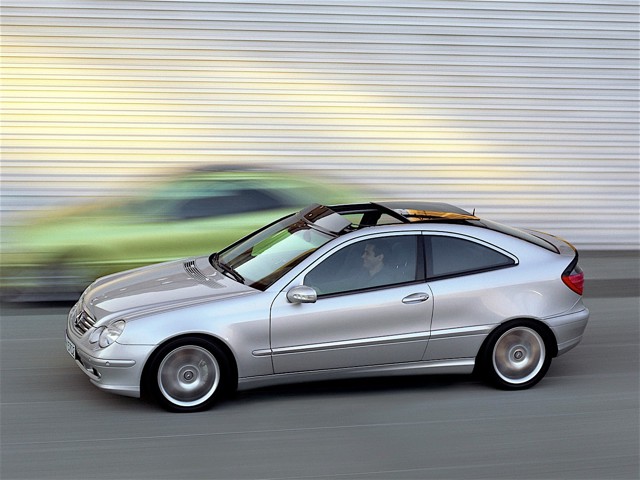 Mercedes Benz C-Klasse Sportcoupe/Clc Foto 18