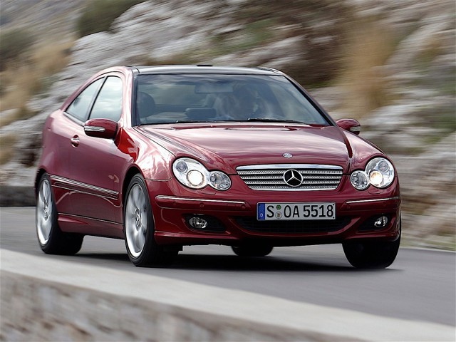 Mercedes Benz C-Klasse Sportcoupe/Clc Foto 24