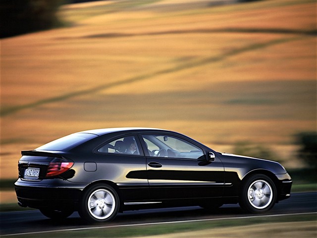 Mercedes Benz C-Klasse Sportcoupe/Clc Foto 26