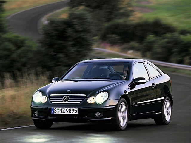 Mercedes Benz C-Klasse Sportcoupe/Clc Foto 31