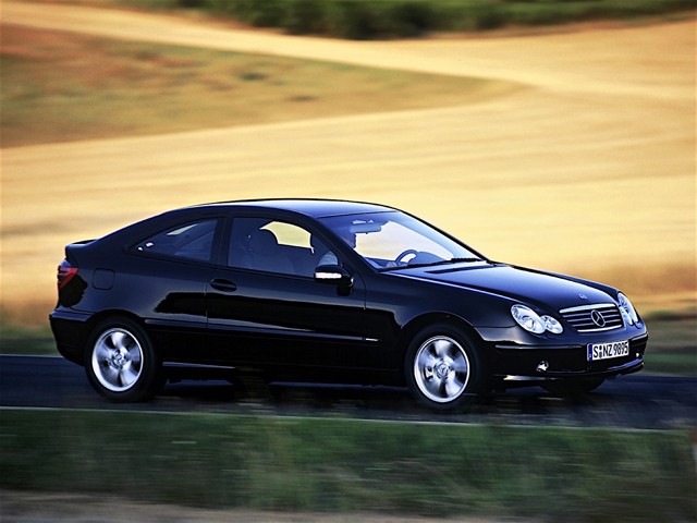 Mercedes Benz C-Klasse Sportcoupe/Clc Foto 33