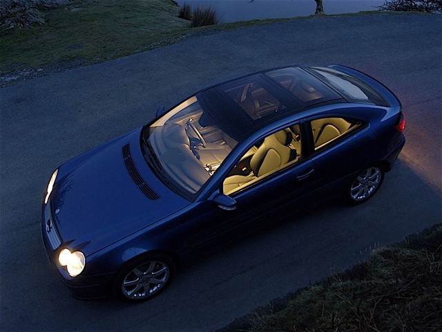 Mercedes Benz C-Klasse Sportcoupe/Clc Foto 38