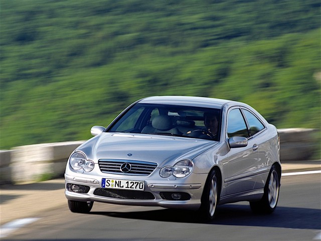 Mercedes Benz C-Klasse Sportcoupe/Clc Foto 45