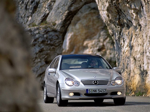 Mercedes Benz C-Klasse Sportcoupe/Clc Foto 48