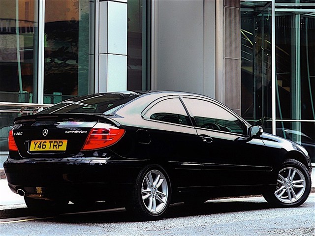 Mercedes Benz C-Klasse Sportcoupe/Clc Foto 61