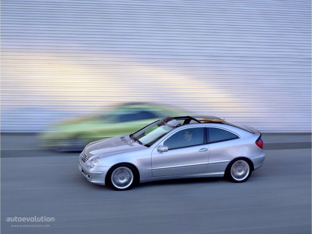 Mercedes Benz C-Klasse Sportcoupe/Clc Foto 5