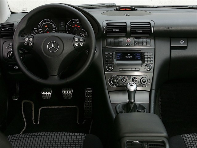 Mercedes Benz C-Klasse Sportcoupe/Clc photo 30