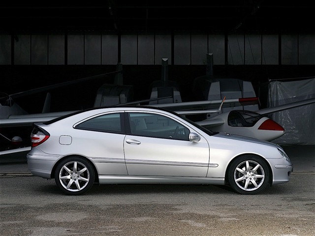 Mercedes Benz C-Klasse Sportcoupe/Clc photo 12
