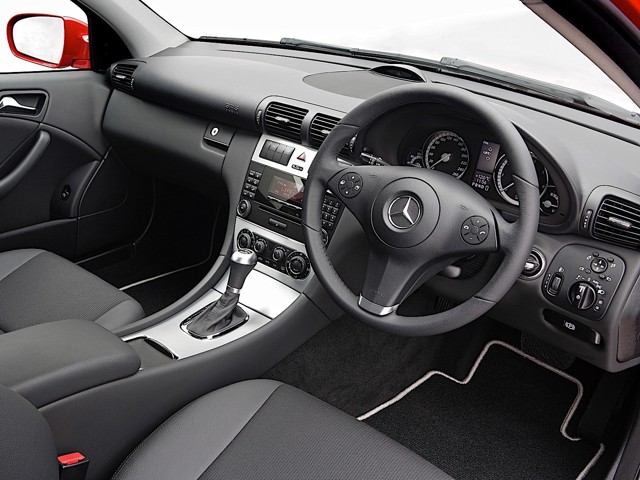 Mercedes Benz C-Klasse Sportcoupe/Clc photo 76