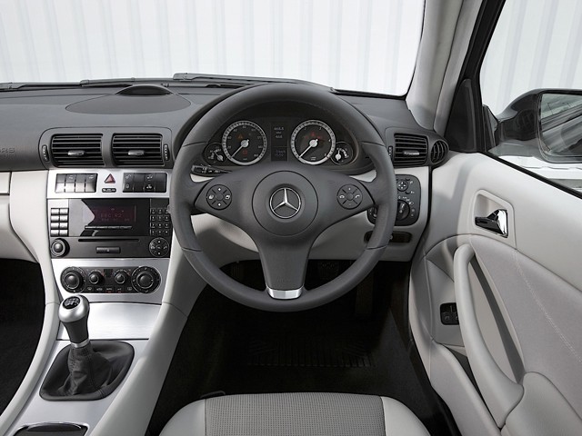 Mercedes Benz C-Klasse Sportcoupe/Clc photo 86