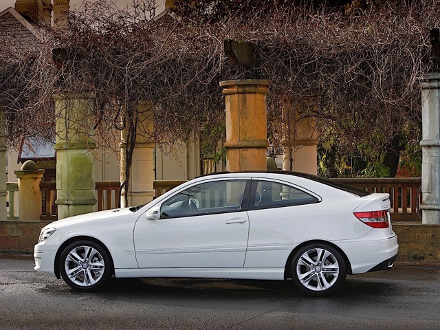 Mercedes Benz C-Klasse Sportcoupe/Clc photo 25