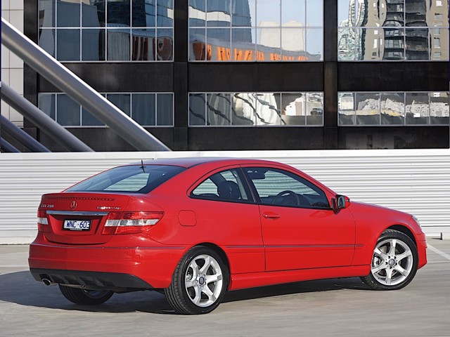Mercedes Benz C-Klasse Sportcoupe/Clc photo 28