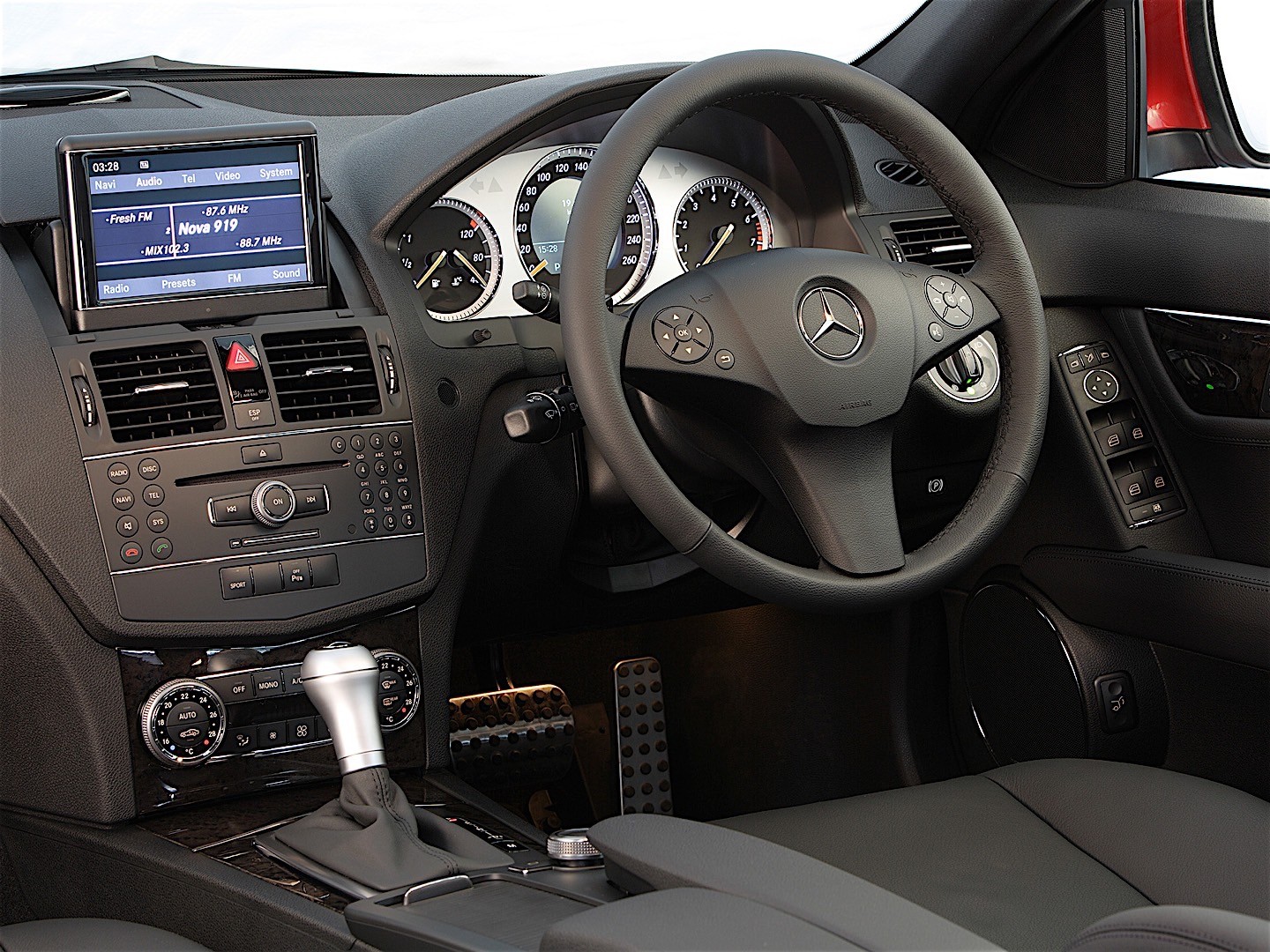 Mercedes Benz C-Klasse T-Modell photo 68