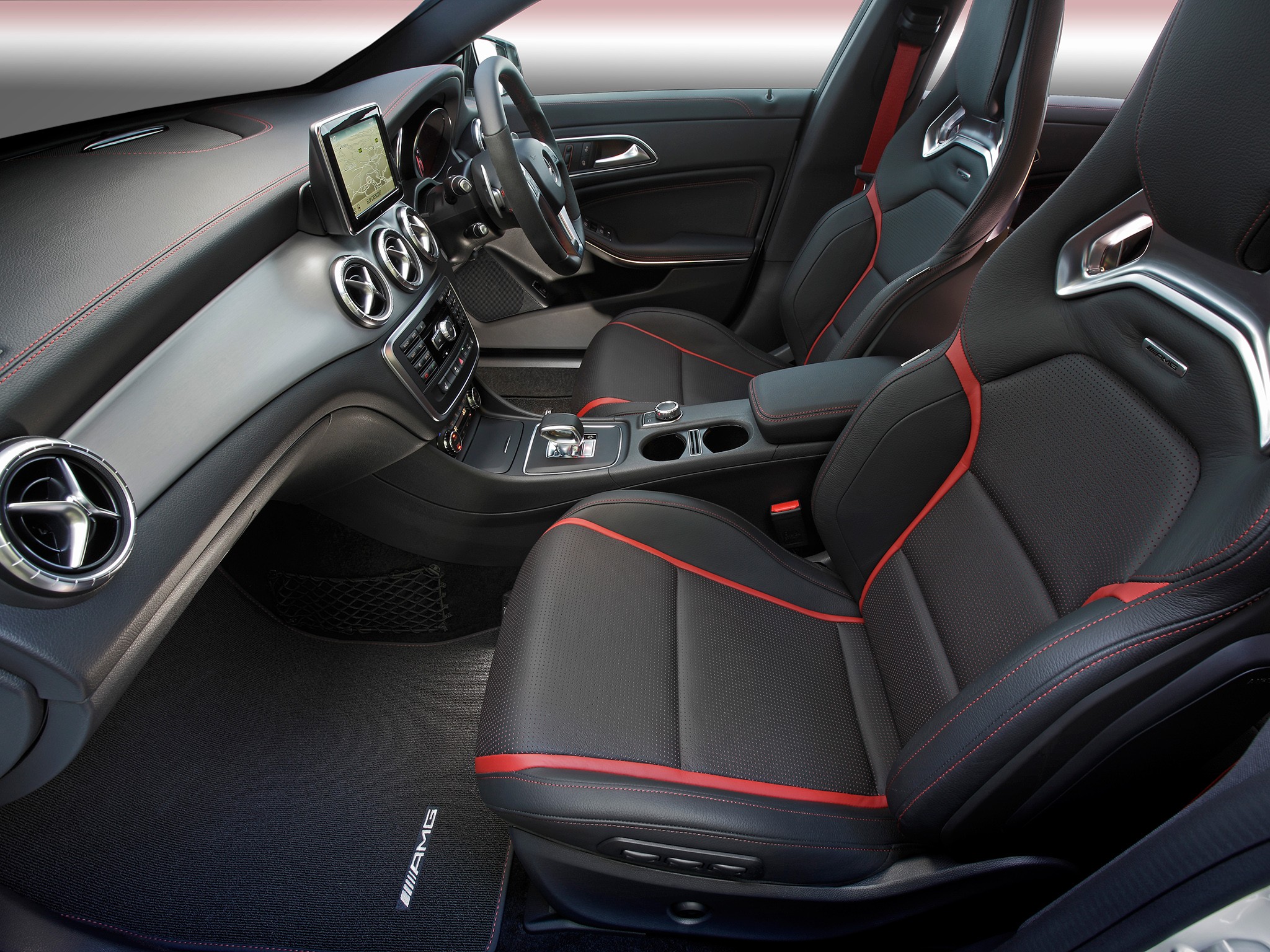 Mercedes Benz Cla 45 photo 90