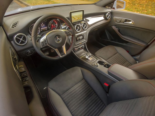 Mercedes Benz Cla 45 photo 93