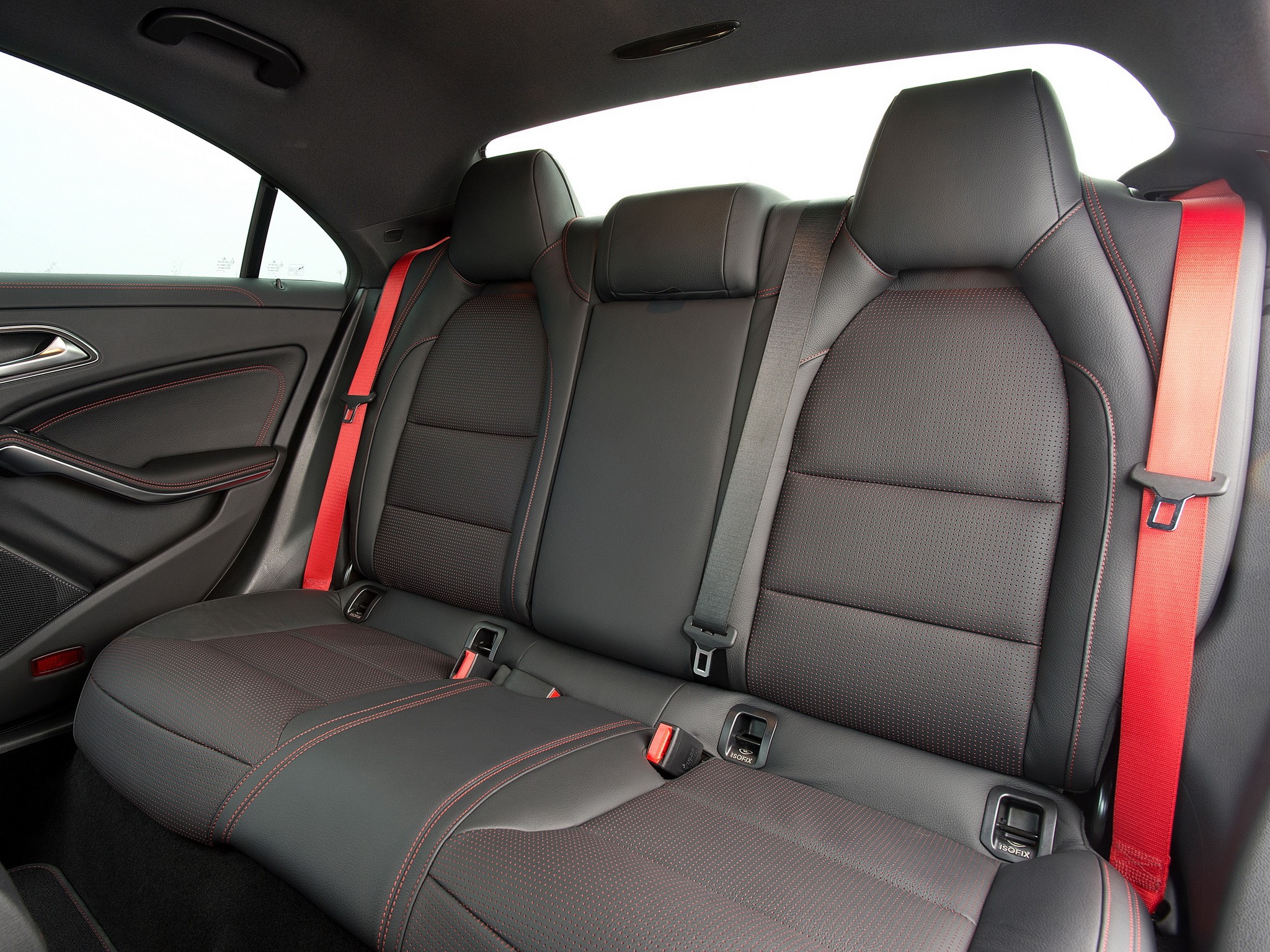 Mercedes Benz Cla 45 photo 96