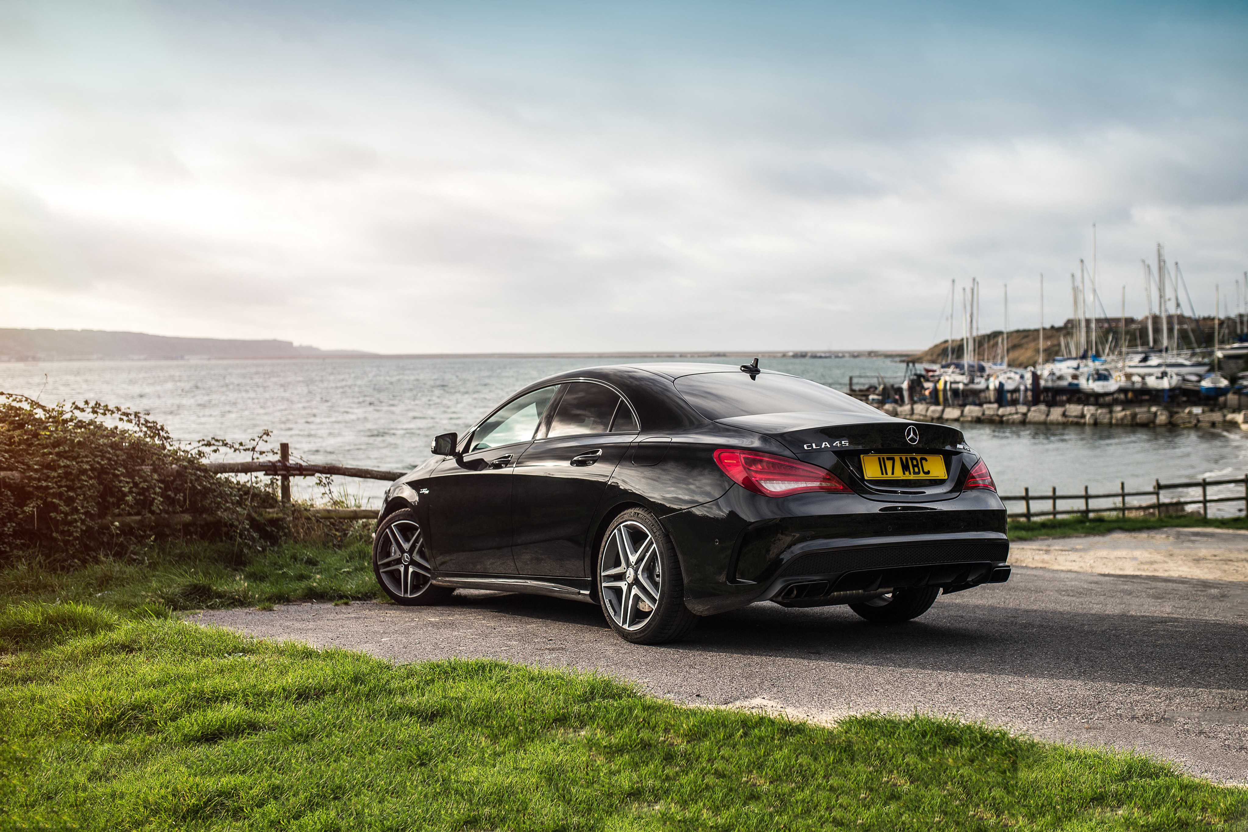 Mercedes Benz Cla 45 photo 76