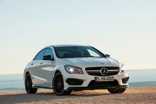Mercedes Benz Cla 45 photo 5