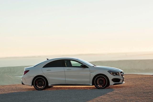Mercedes Benz Cla 45 photo 7