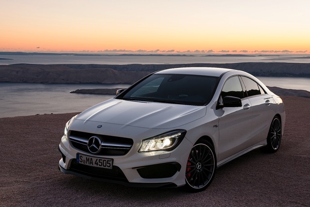 Mercedes Benz Cla 45 photo 9