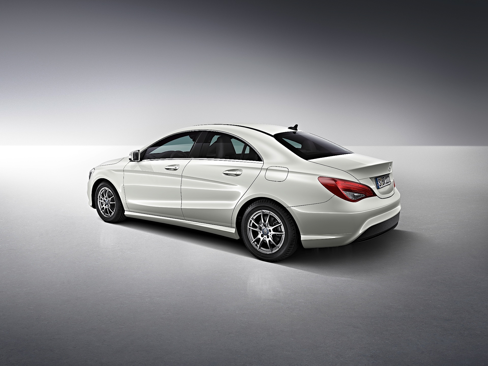 Mercedes Benz Cla Klasse photo 25
