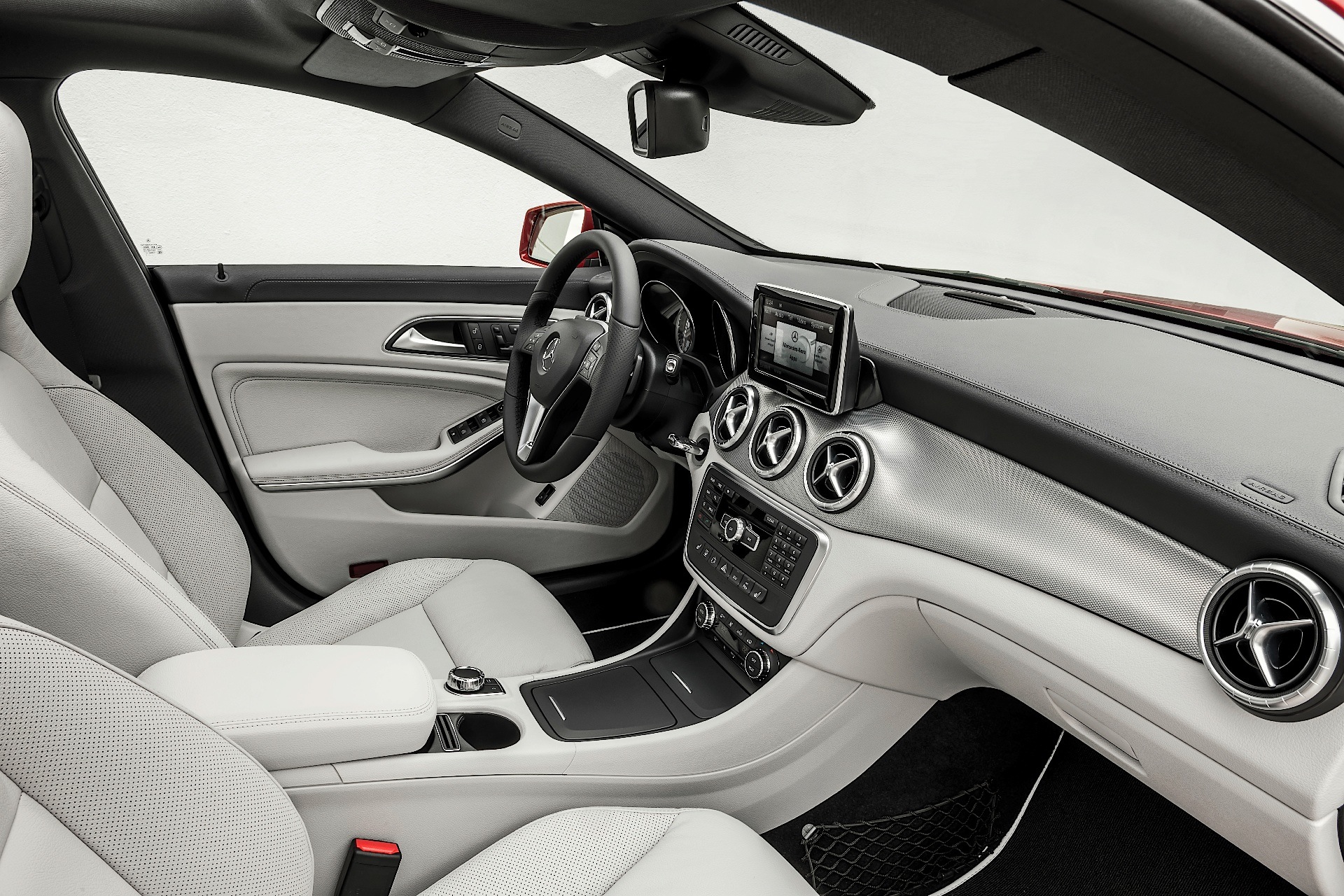 Mercedes Benz Cla Klasse photo 68