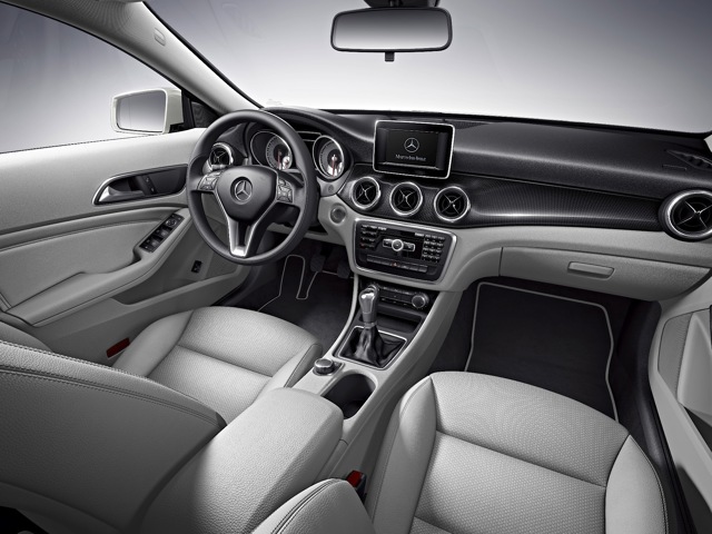 Mercedes Benz Cla Klasse photo 75